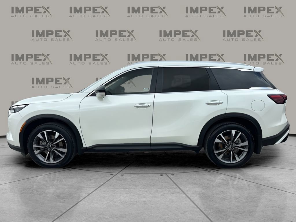 Used 2023 INFINITI QX60 Luxe image 2