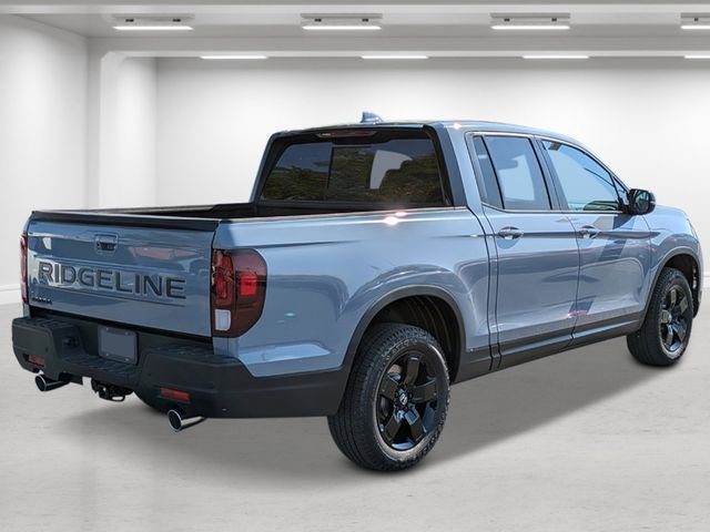 New 2026 Honda Ridgeline Black Edition image 3