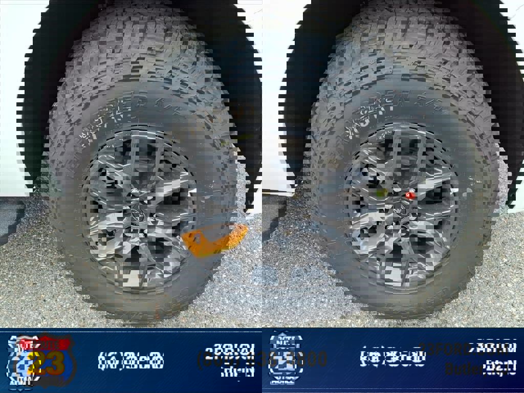 New 2025 Ford Expedition Tremor image 4