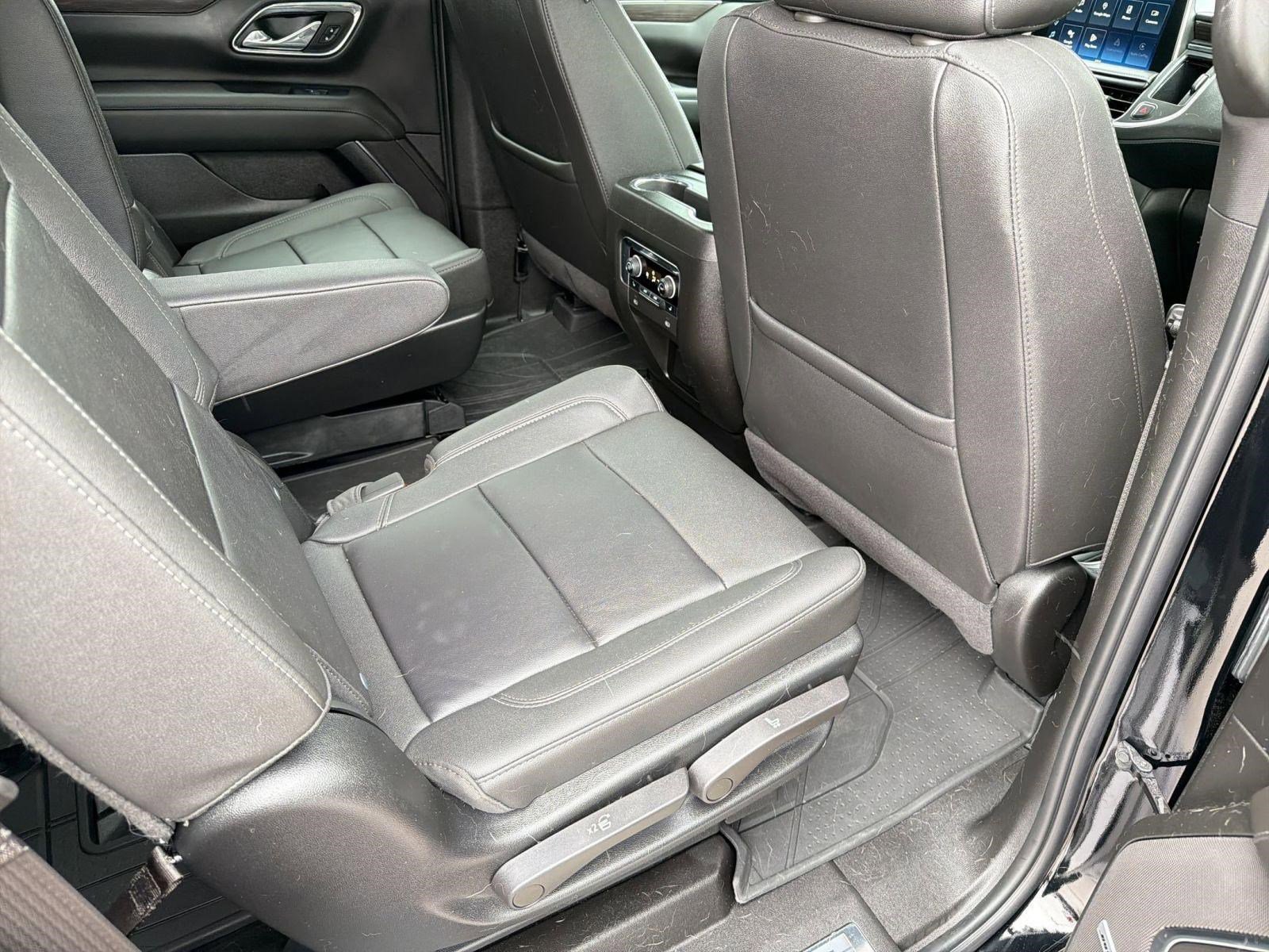 Used 2024 Chevrolet Tahoe LT w/ Luxury Package RWD image 30