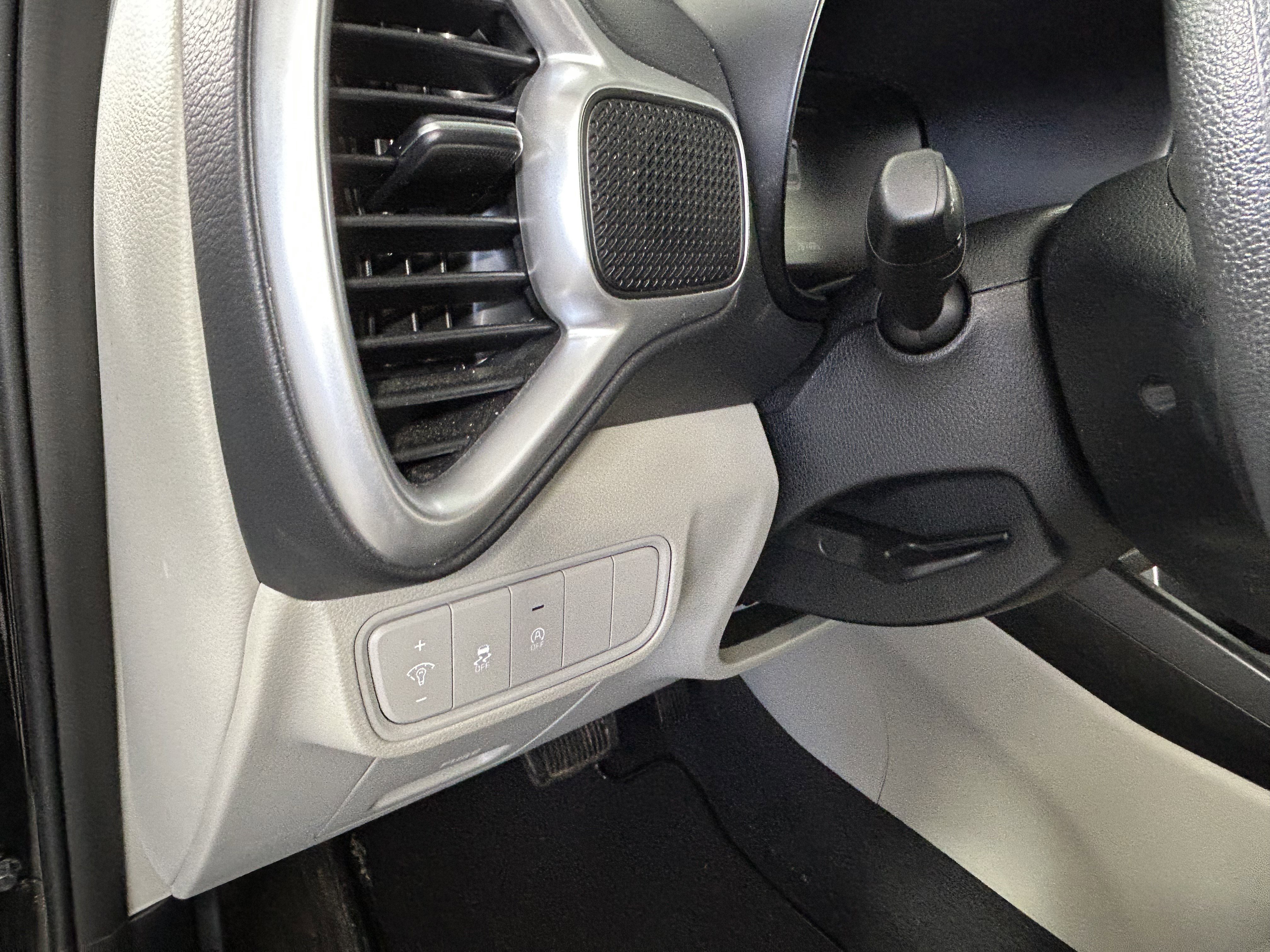 Certified 2023 Kia Soul LX w/ LX Technology Package image 21