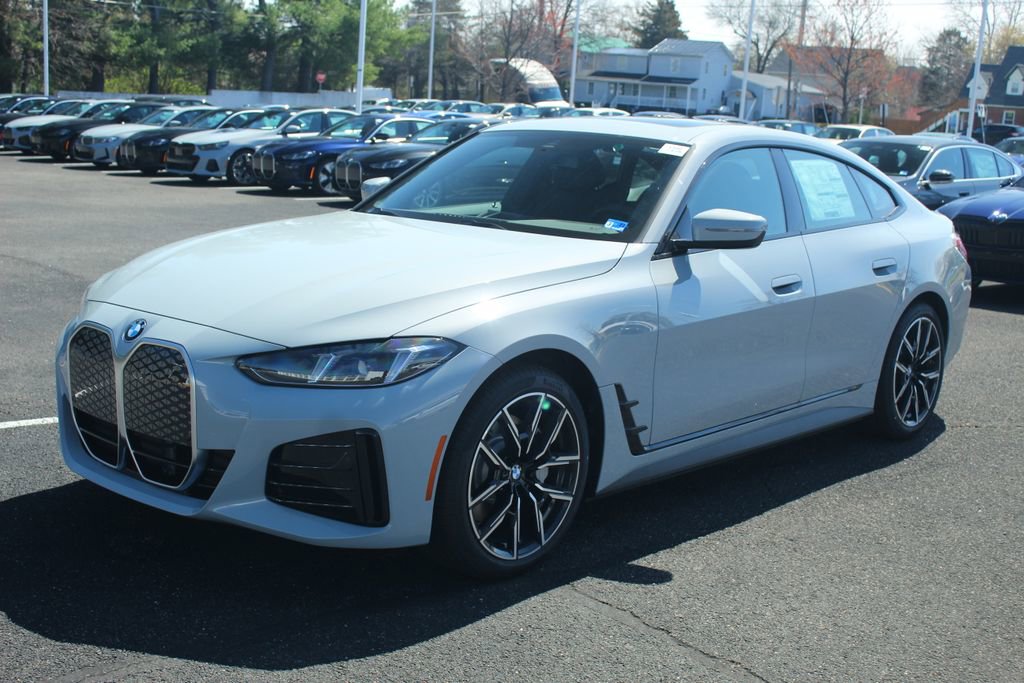 New 2026 BMW i4 xDrive40i w/ M Sport Package AWD/4WD image 4