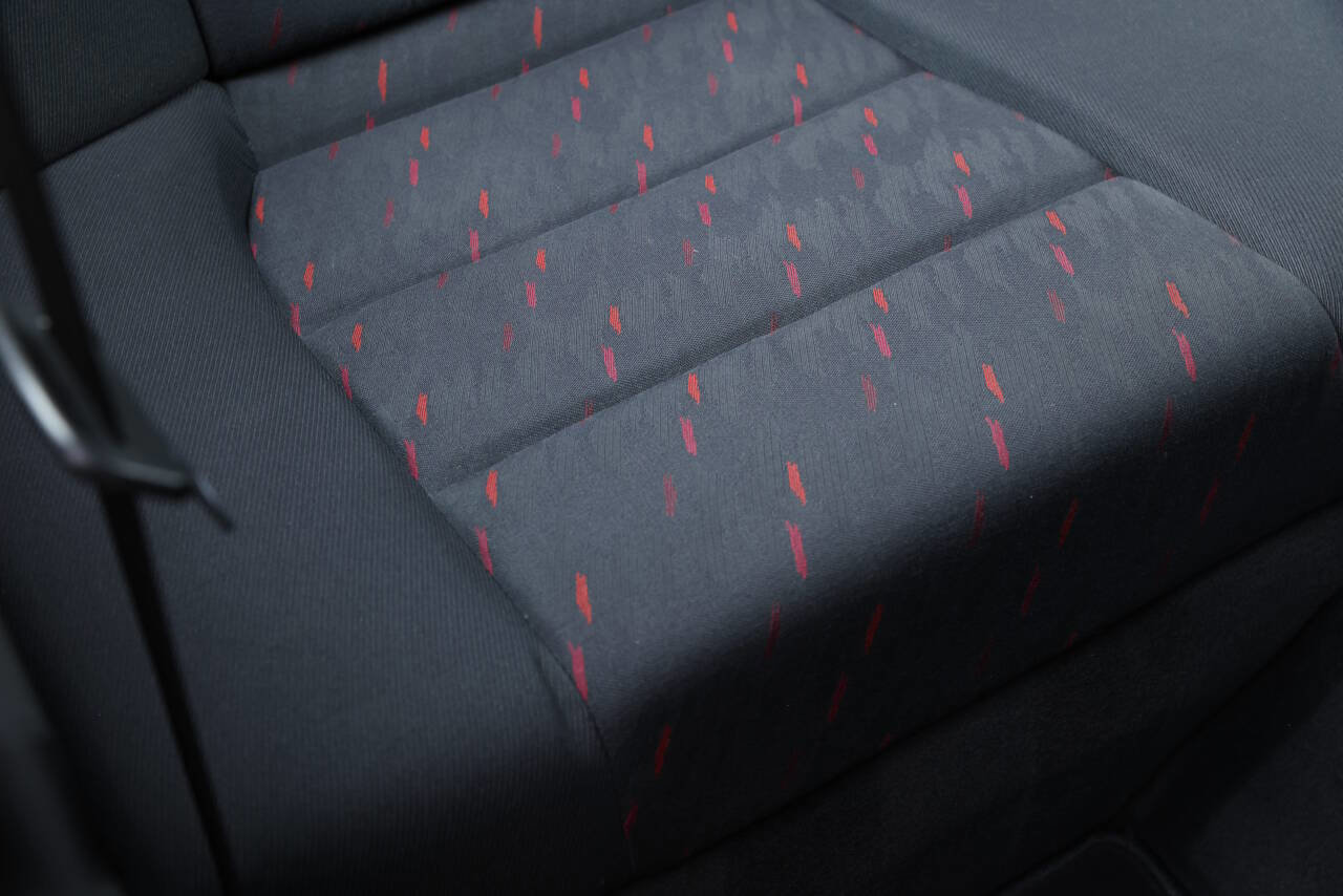 Used 1995 BMW M3 Coupe image 88