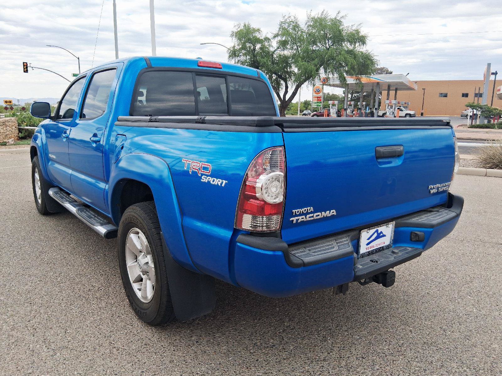 Used 2009 Toyota Tacoma PreRunner RWD image 3