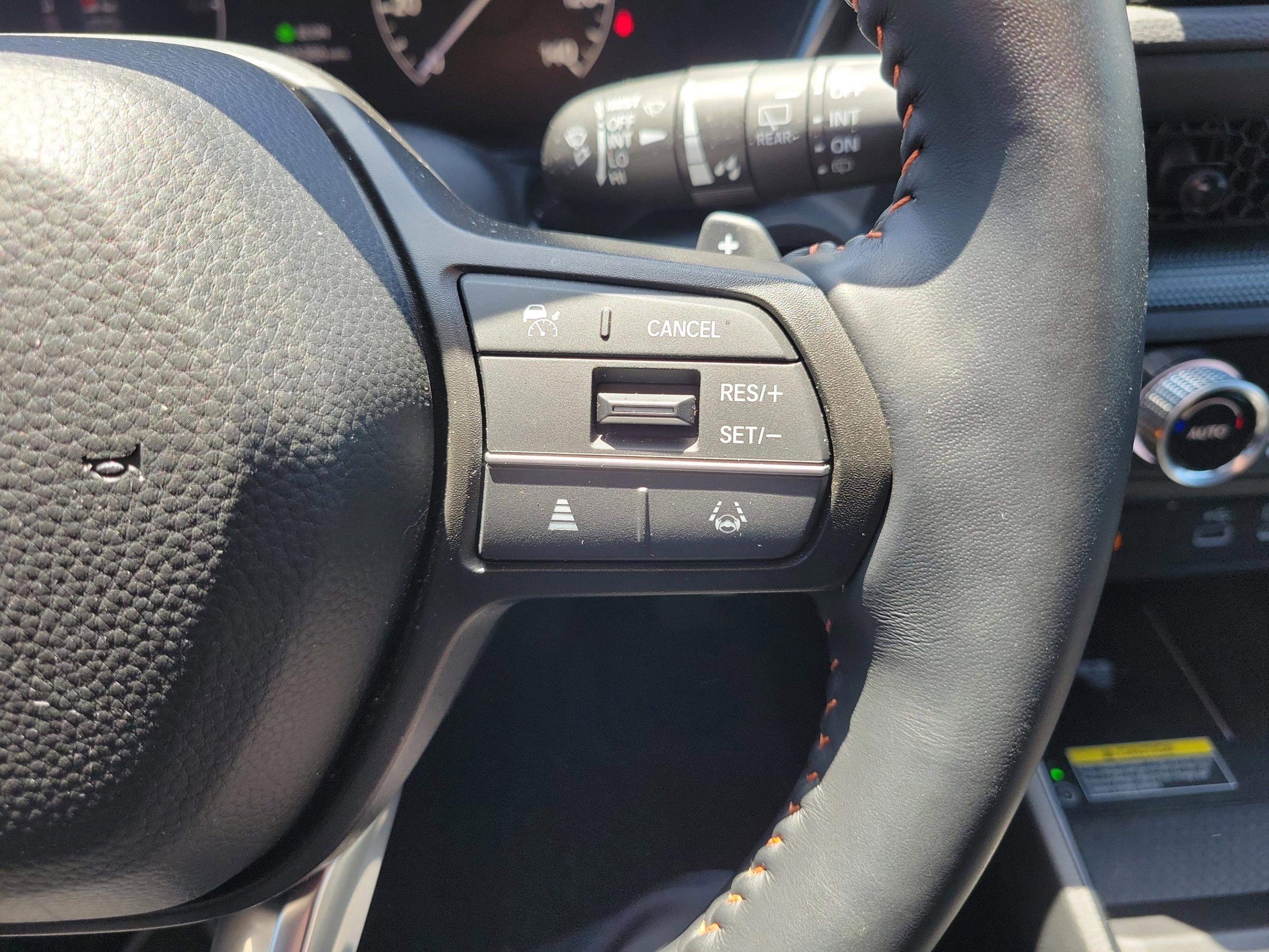 Used 2025 Honda CR-V Sport-L image 30