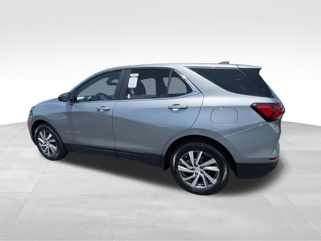 Used 2024 Chevrolet Equinox LT AWD/4WD image 6