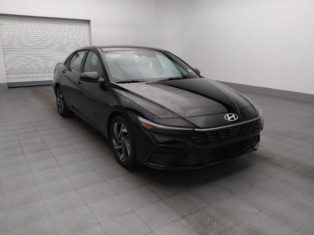 Used 2025 Hyundai Elantra Sport FWD image 13