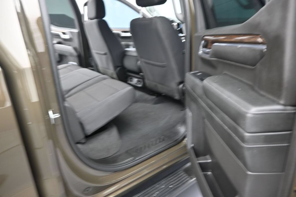 Used 2023 GMC Sierra 1500 Elevation RWD image 13