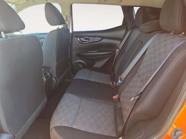 Used 2017 Nissan Rogue Sport SV w/ SV Premium Package image 11