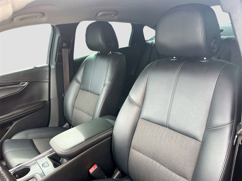Used 2020 Chevrolet Impala LT image 20