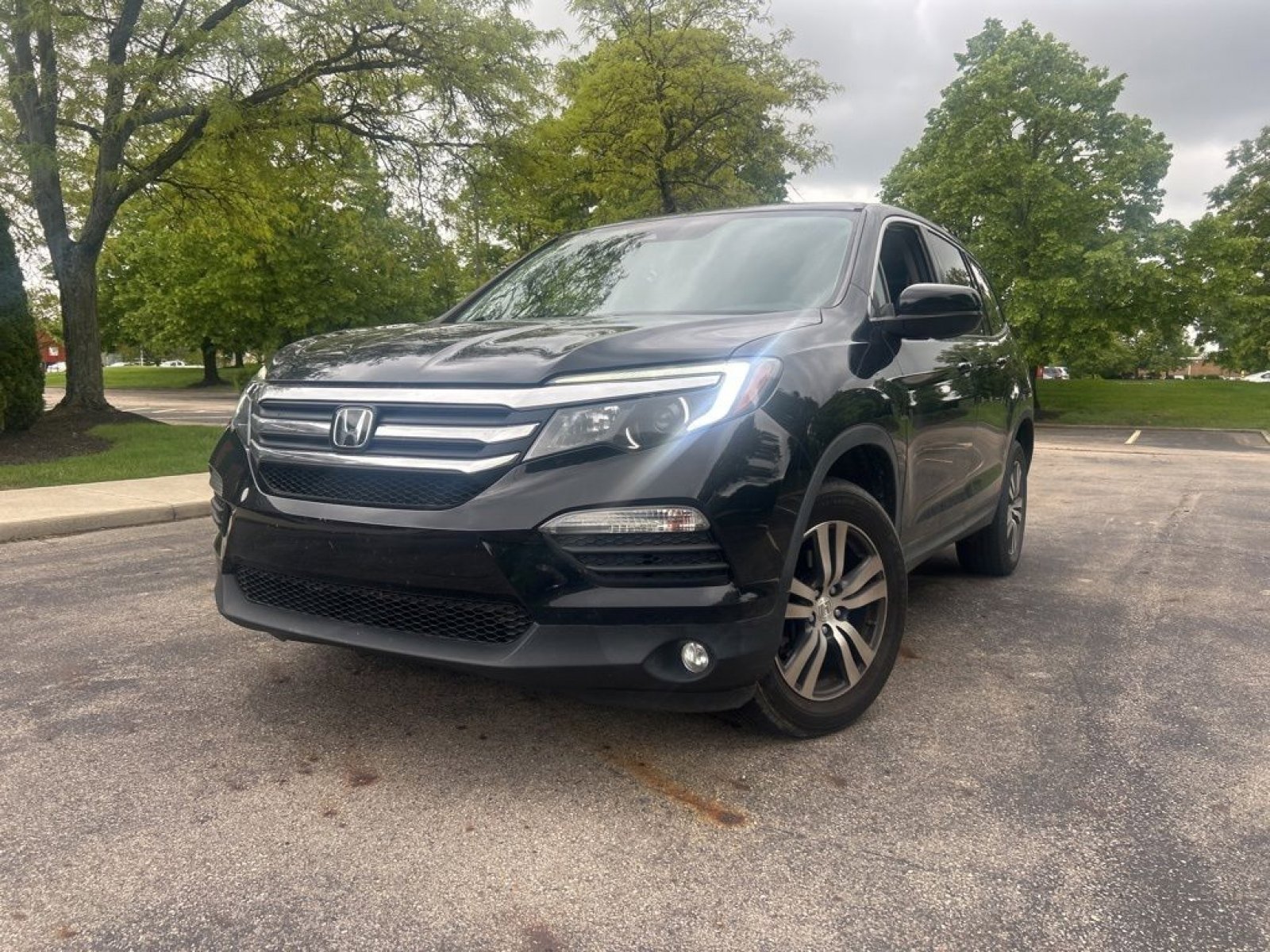 Certified 2017 Honda Pilot EX-L image 4