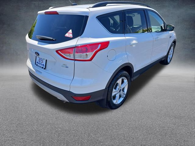 Used 2016 Ford Escape SE w/ Equipment Group 201A AWD/4WD image 8