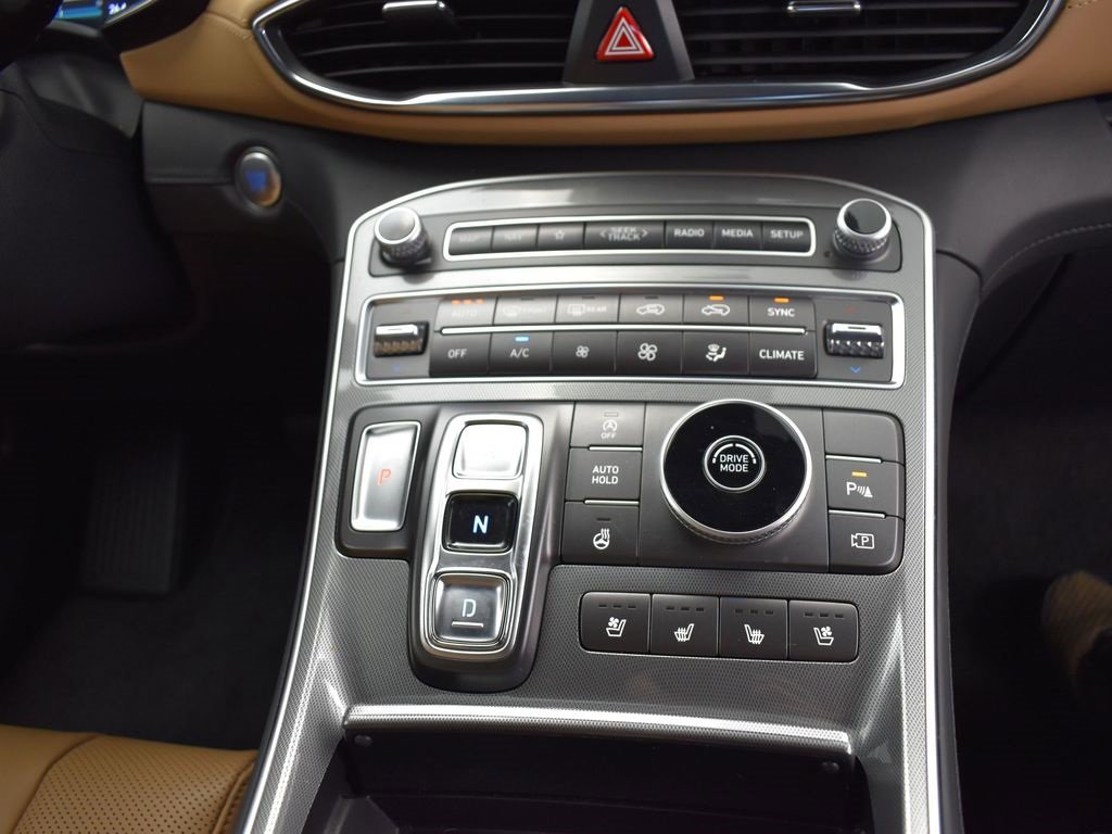 Used 2023 Hyundai Santa Fe Calligraphy image 25