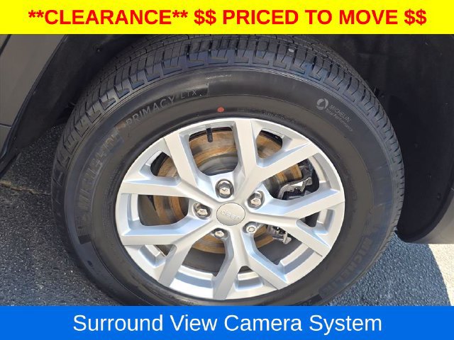 Used 2023 Jeep Grand Cherokee L Limited w/ Luxury Tech Group II RWD image 35