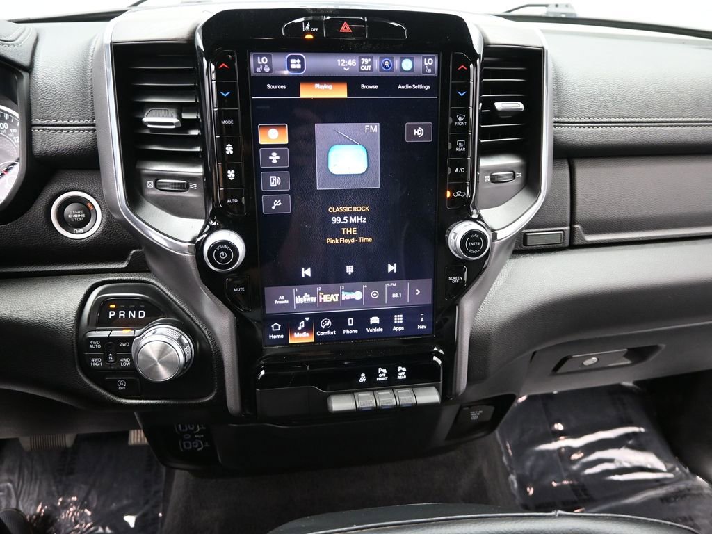 Used 2025 RAM 1500 Laramie AWD/4WD image 17