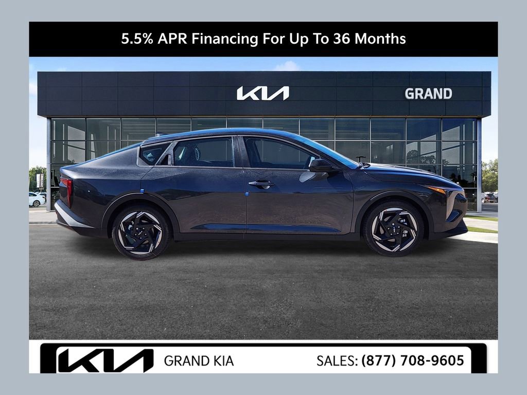 New 2025 Kia K4 EX