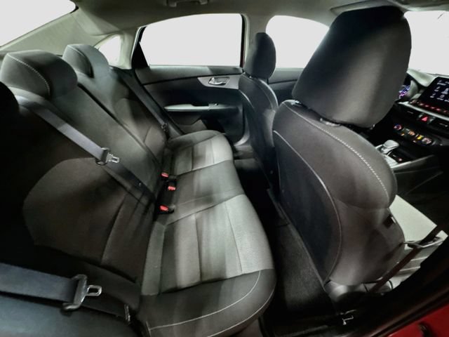 Used 2024 Kia Forte LXS FWD image 28
