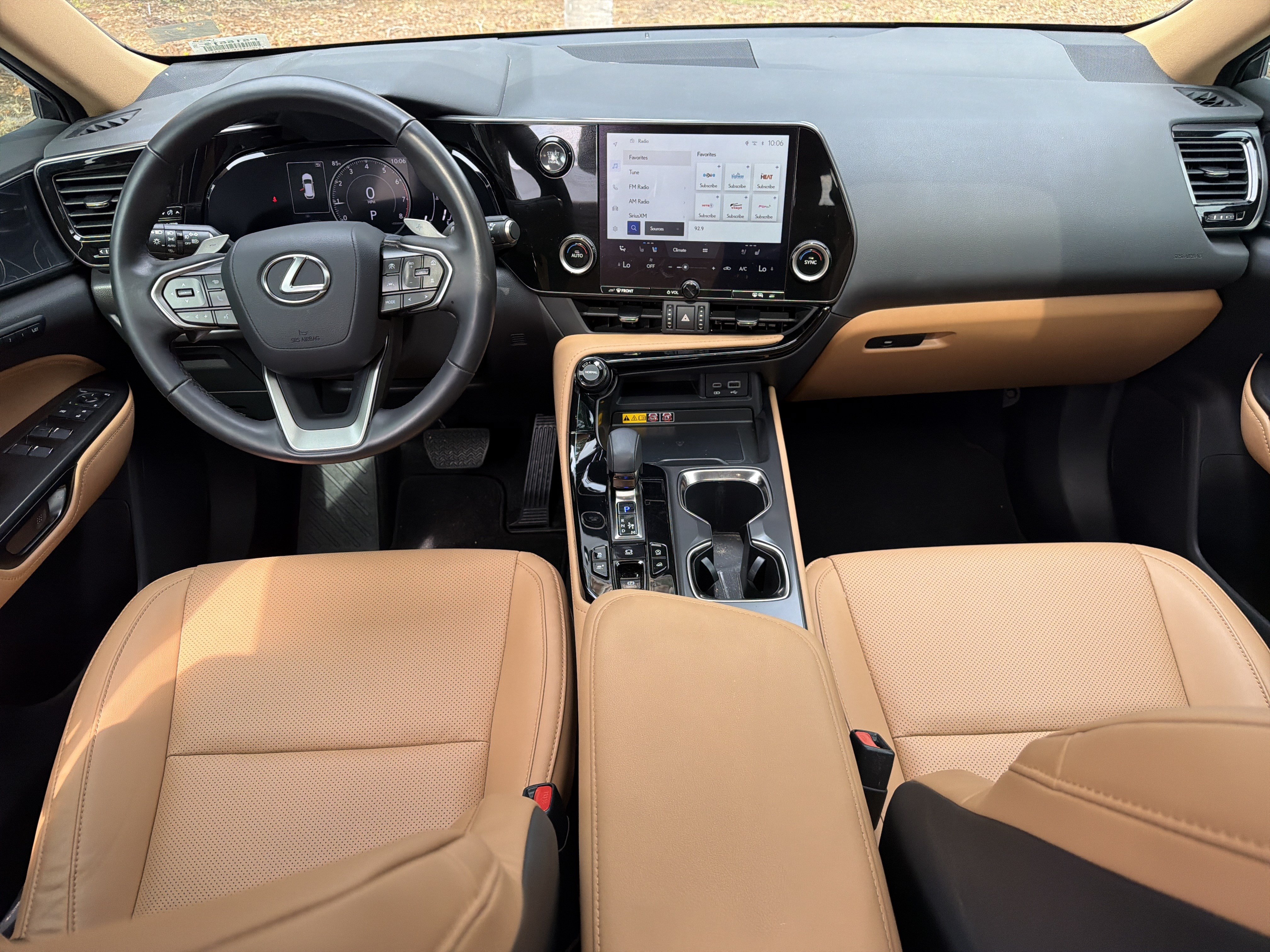 Certified 2025 Lexus NX 350 AWD w/ Premium Package image 32