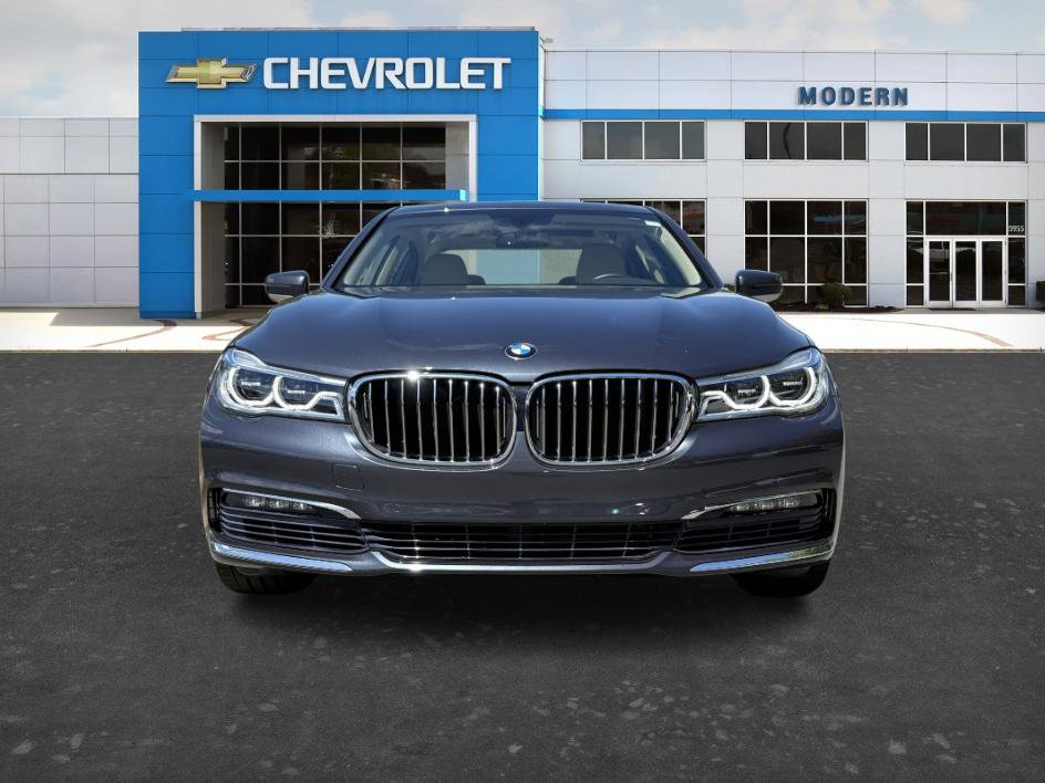 Used 2016 BMW 750i xDrive AWD/4WD image 7
