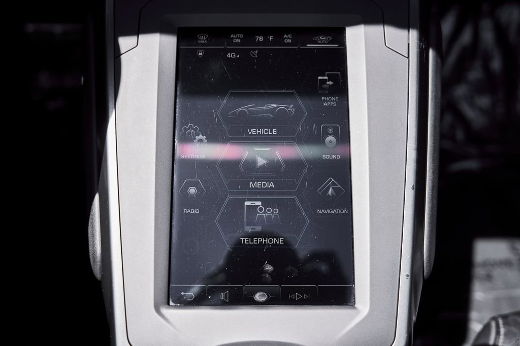 Used 2023 Lamborghini Huracan EVO image 57