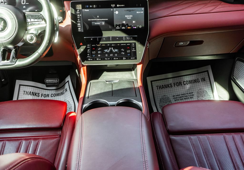 Used 2023 Maserati Grecale Modena AWD/4WD image 14