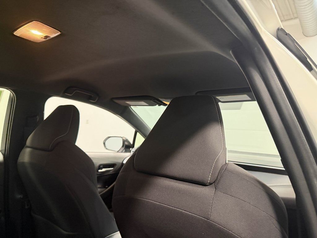Used 2021 Toyota Corolla SE image 70