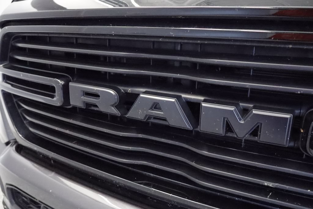 Used 2024 RAM 1500 Laramie AWD/4WD image 13
