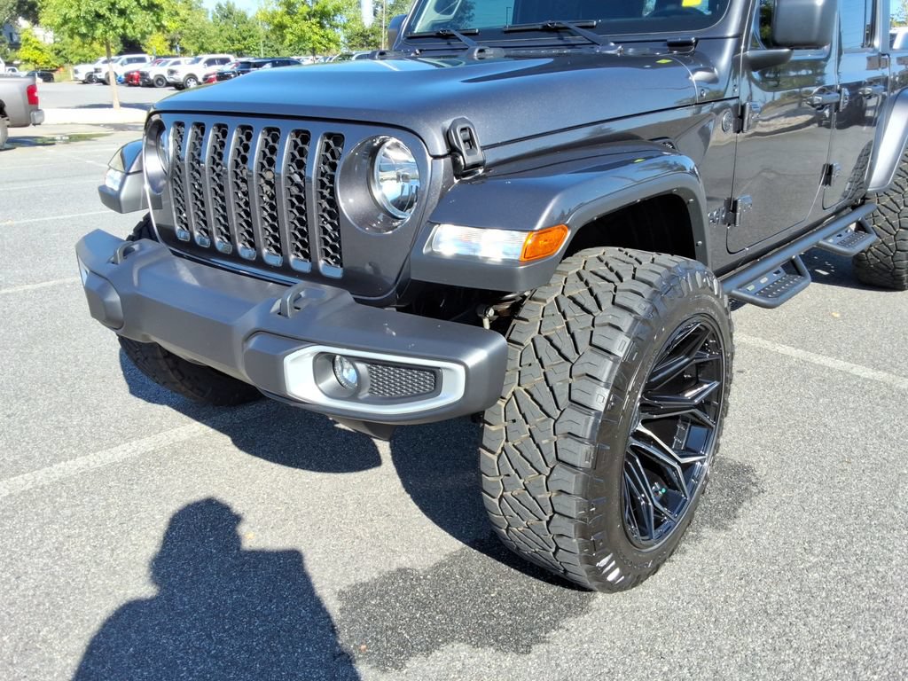 Used 2022 Jeep Gladiator Sport AWD/4WD image 9