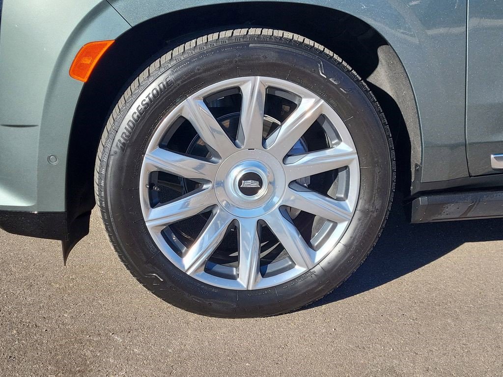 Certified 2024 Cadillac Escalade Premium Luxury Platinum image 8
