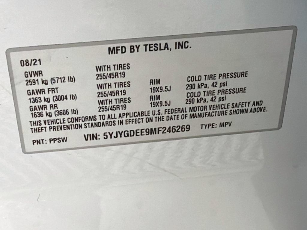 Used 2021 Tesla Model Y Long Range AWD/4WD image 34