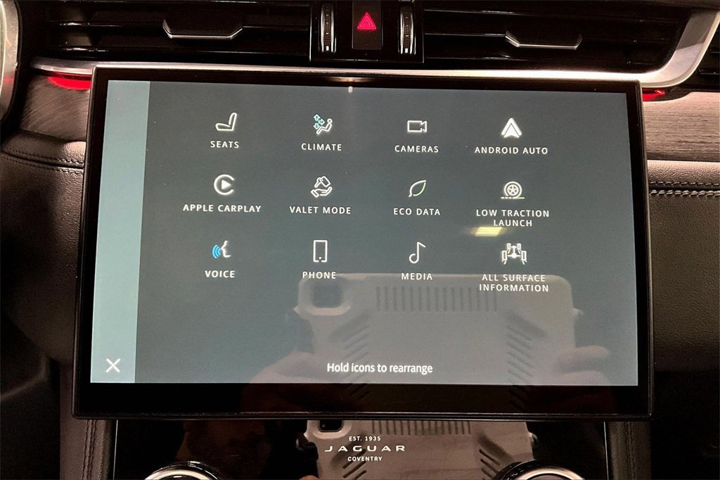 Used 2021 Jaguar F-PACE image 15