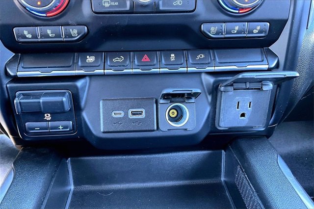 Used 2022 Chevrolet Silverado 3500 LTZ image 17