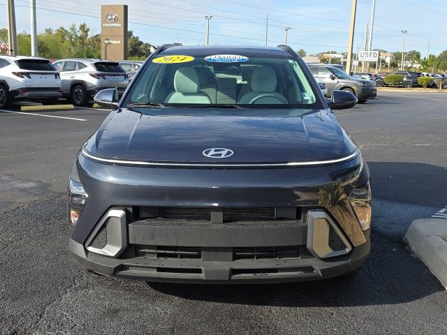 Certified 2024 Hyundai Kona SEL w/ Convenience Package image 18