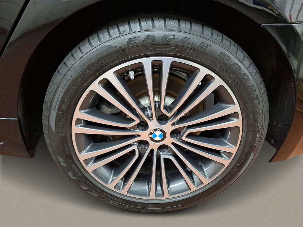 Used 2018 BMW 530i xDrive image 5