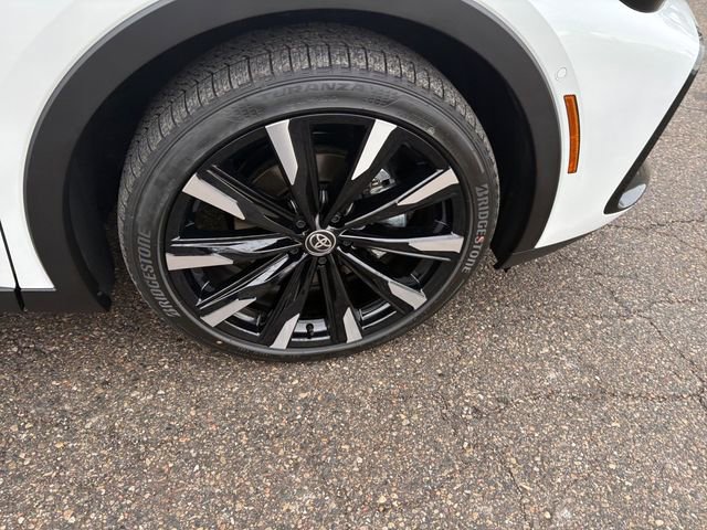 New 2026 Toyota Crown Platinum image 19