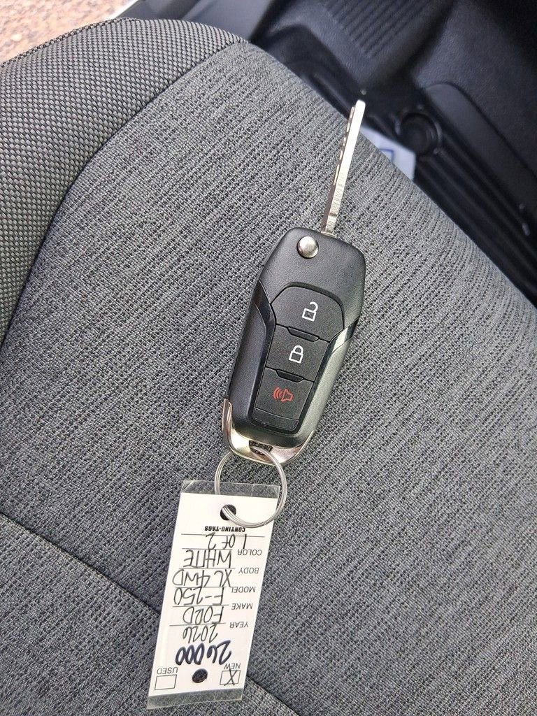 New 2026 Ford F250 XL w/ 360-Degree Camera Package AWD/4WD image 25