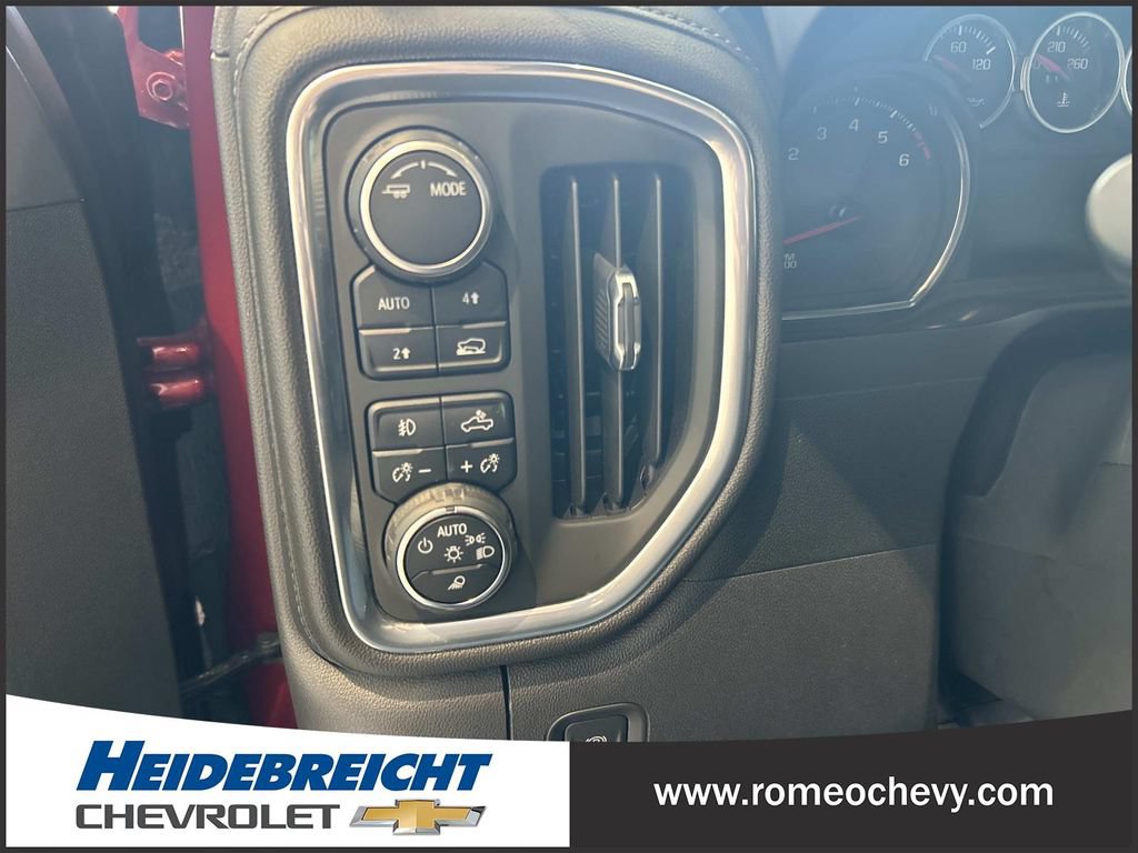Certified 2022 Chevrolet Silverado 1500 LTZ AWD/4WD image 32