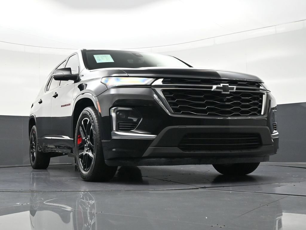 Used 2023 Chevrolet Traverse Premier w/ Redline Edition image 36