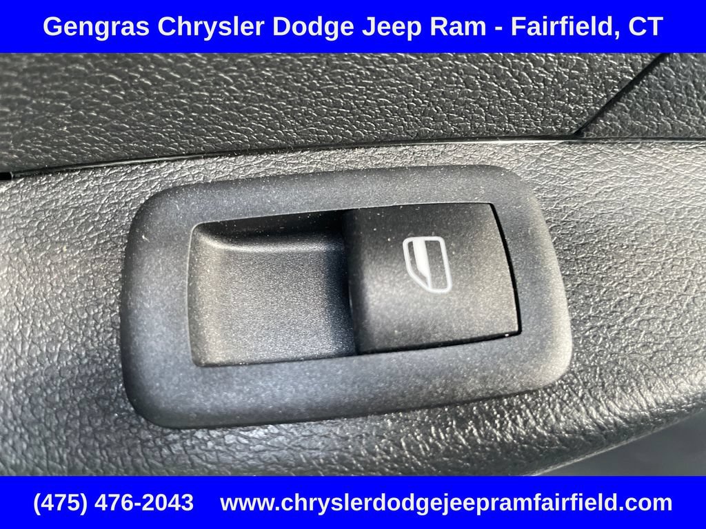 Certified 2024 Chrysler Pacifica Touring-L w/ S Appearance Package AWD/4WD image 24