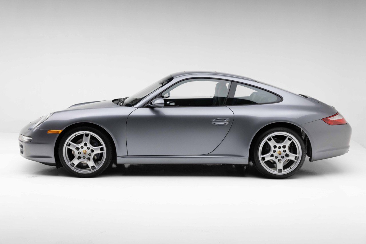 Used 2006 Porsche 911 Carrera RWD image 13