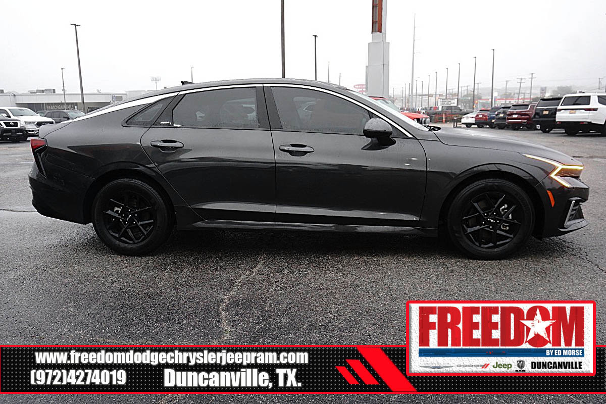 Used 2025 Kia K5 LXS FWD image 6