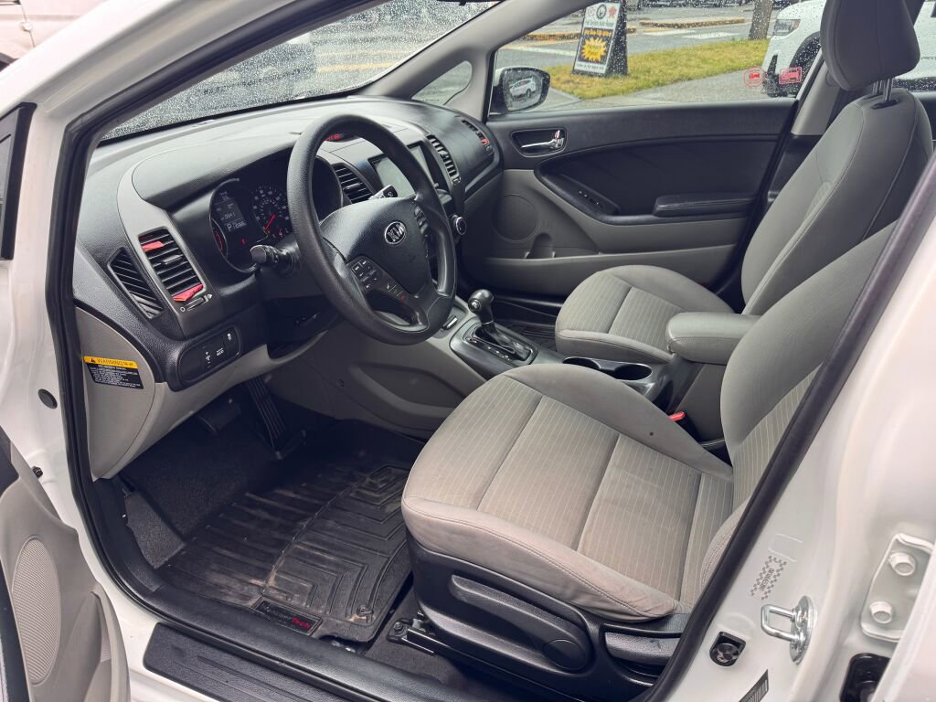 Used 2016 Kia Forte LX w/ LX Popular Package FWD image 11