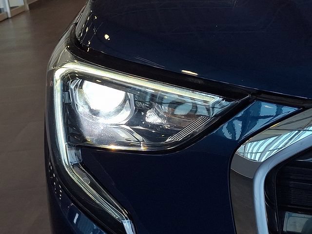 Used 2020 GMC Terrain SLE w/ Driver Convenience Package AWD/4WD image 8