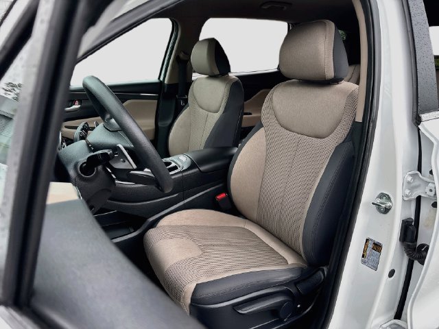 Certified 2023 Hyundai Santa Fe SE FWD image 19