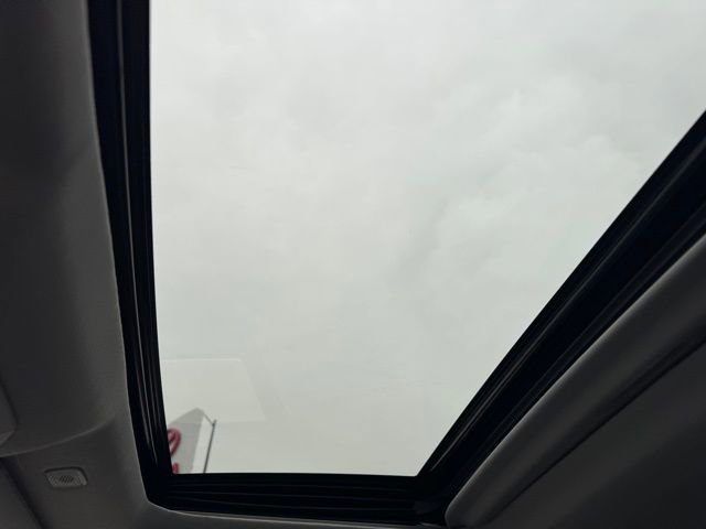 New 2026 Toyota Highlander Limited image 31