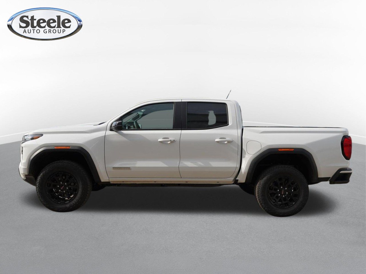 New 2026 GMC Canyon Elevation RWD image 4