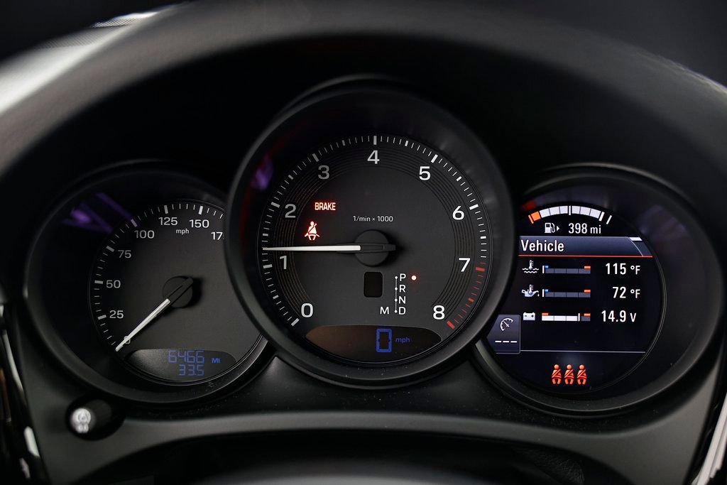 Certified 2025 Porsche Macan image 32