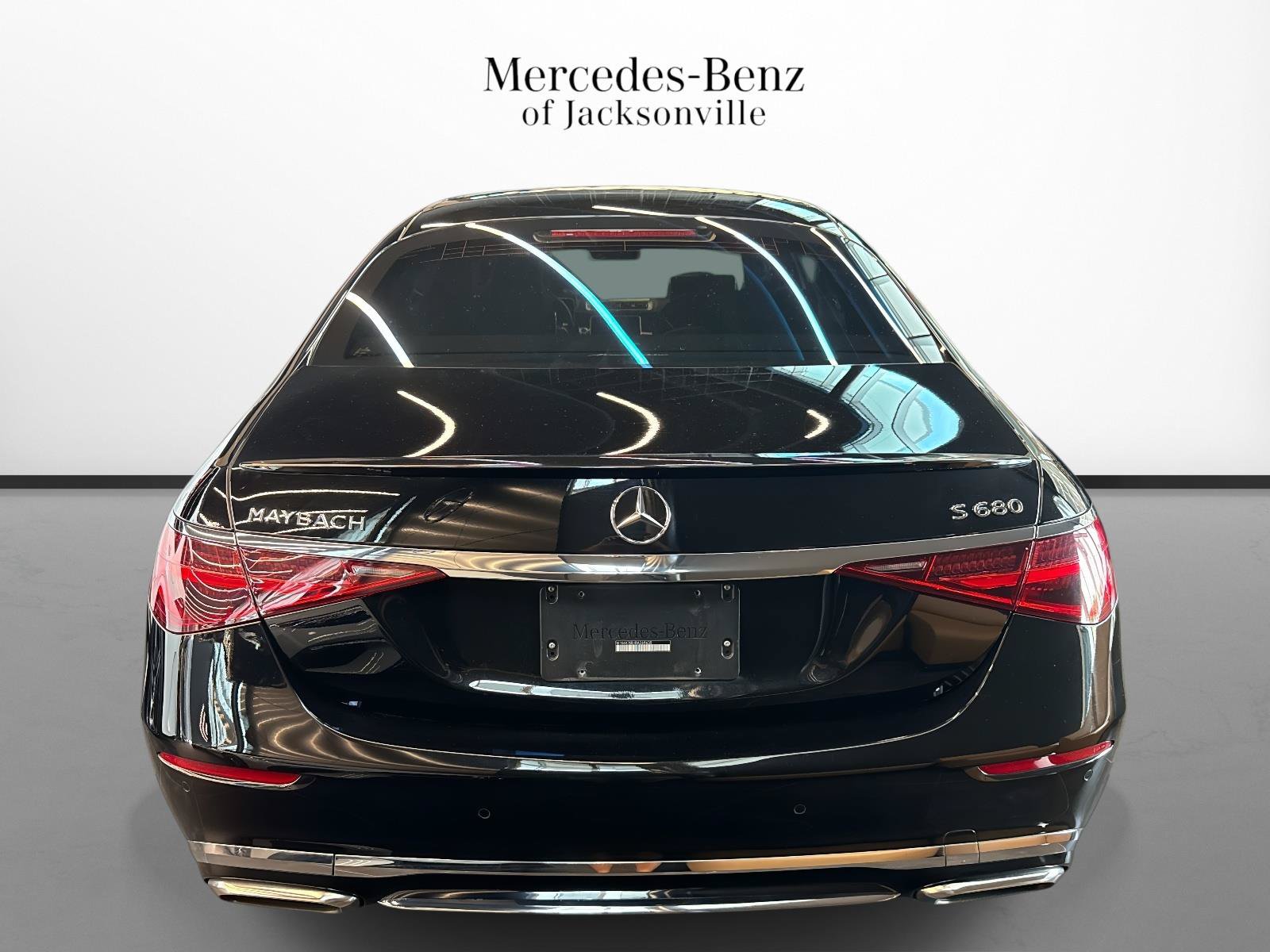 Certified 2024 Mercedes-Benz Maybach S 680 4MATIC image 4