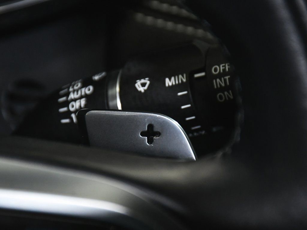 Used 2024 Jaguar F-PACE R-Dynamic S image 38