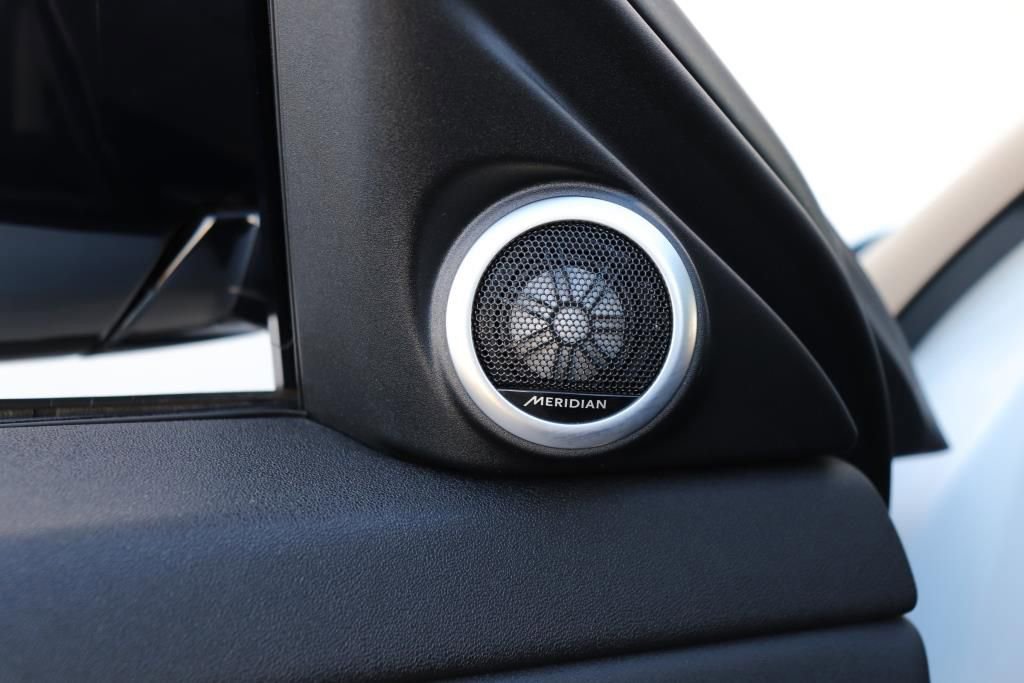 Used 2023 Land Rover Range Rover Evoque SE image 55